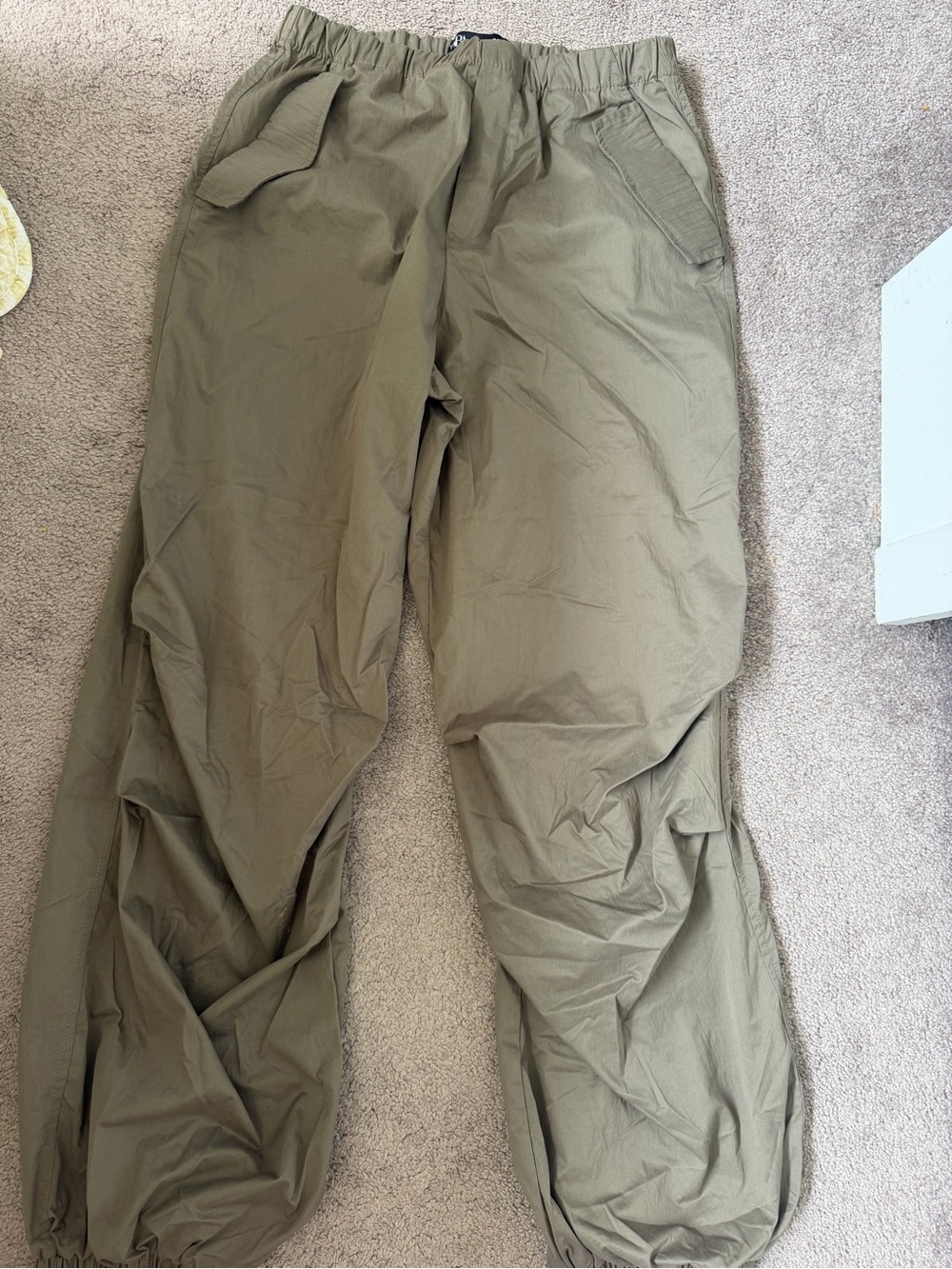 Zara Olive Utility Cargo Pants